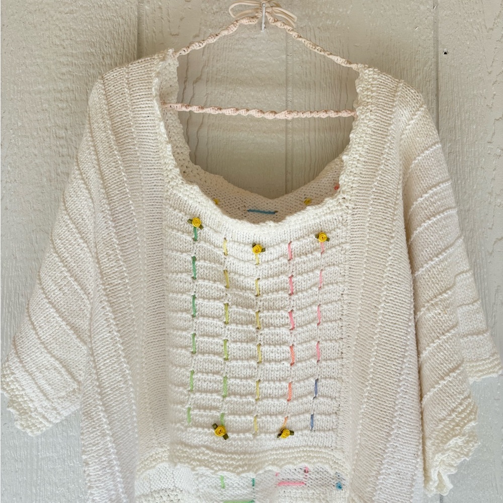 Handmade Vintage White Knit Sweater with Floral Accents so CUTE! XXL